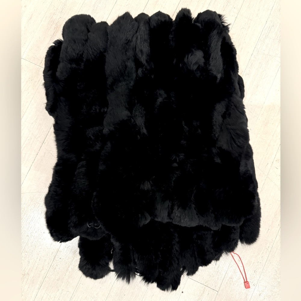 100% genuine black rabbit fur scarf 52” long x 10” wide NWT